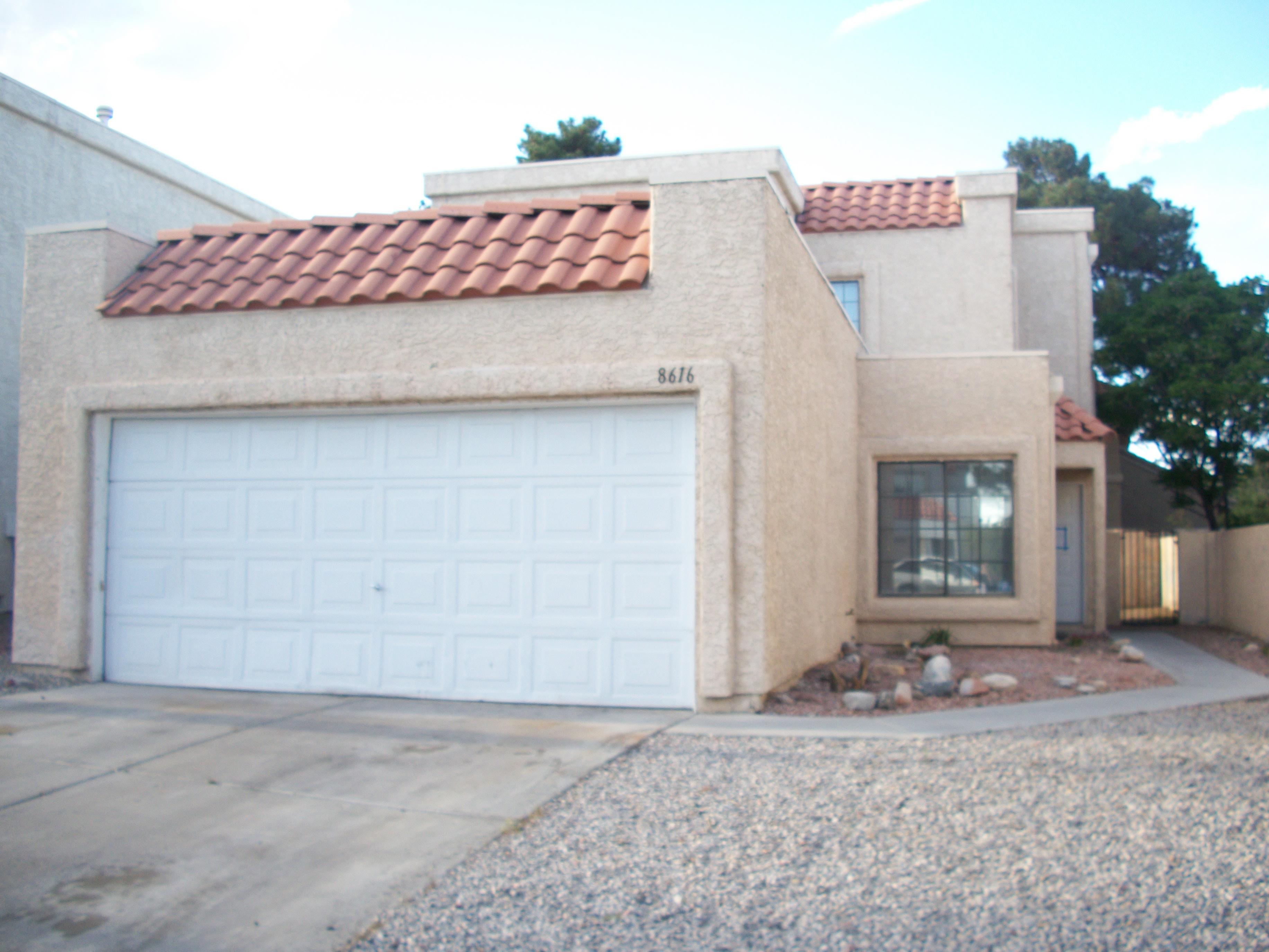 8616 Paddle Wheel Way, LAS VEGAS, NV 89117 