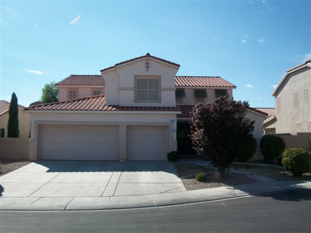 917 Bear Gulch Court, North Las Vegas, NV 89031 