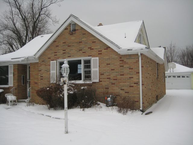 74 Chesterfield Drive, CHEEKTOWAGA, NY 14215 