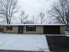 1009 Bevan Ct, Englewood, OH 45322 