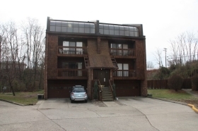 105 Society Mnr, BELPRE, OH 45714
