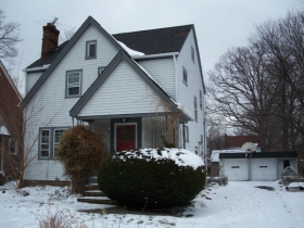 1111 HILLSTONE RD, CLEVELAND HEIGHTS, OH 44121 
