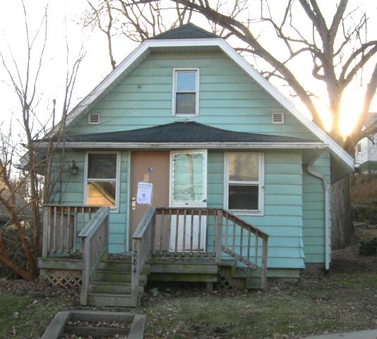 1284 Central Avenue, BARBERTON, OH 44203