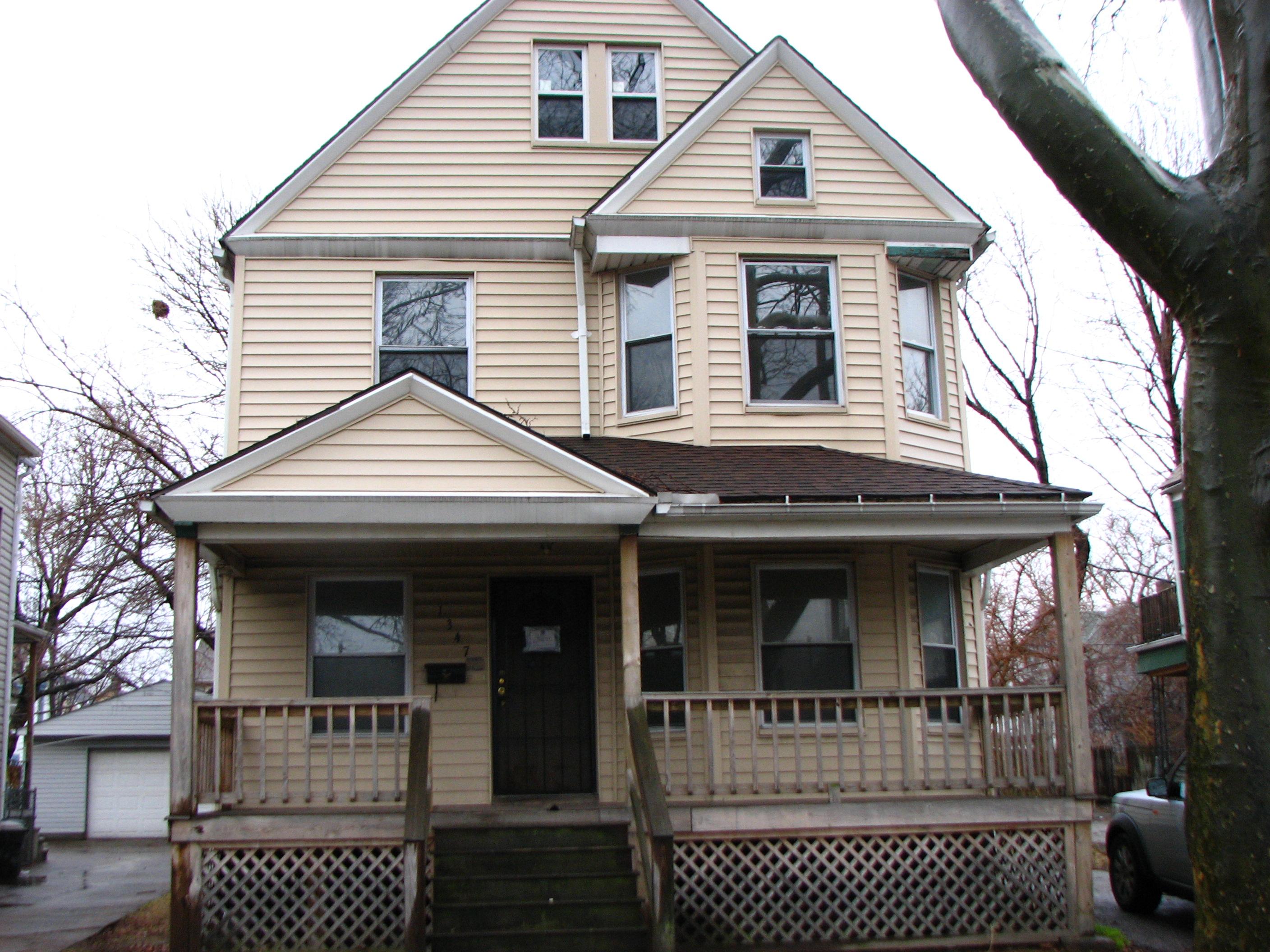 1347 East 86th Street, CLEVELAND, OH 44106 