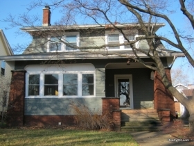 1407 10th St NW, Canton, OH 44703 