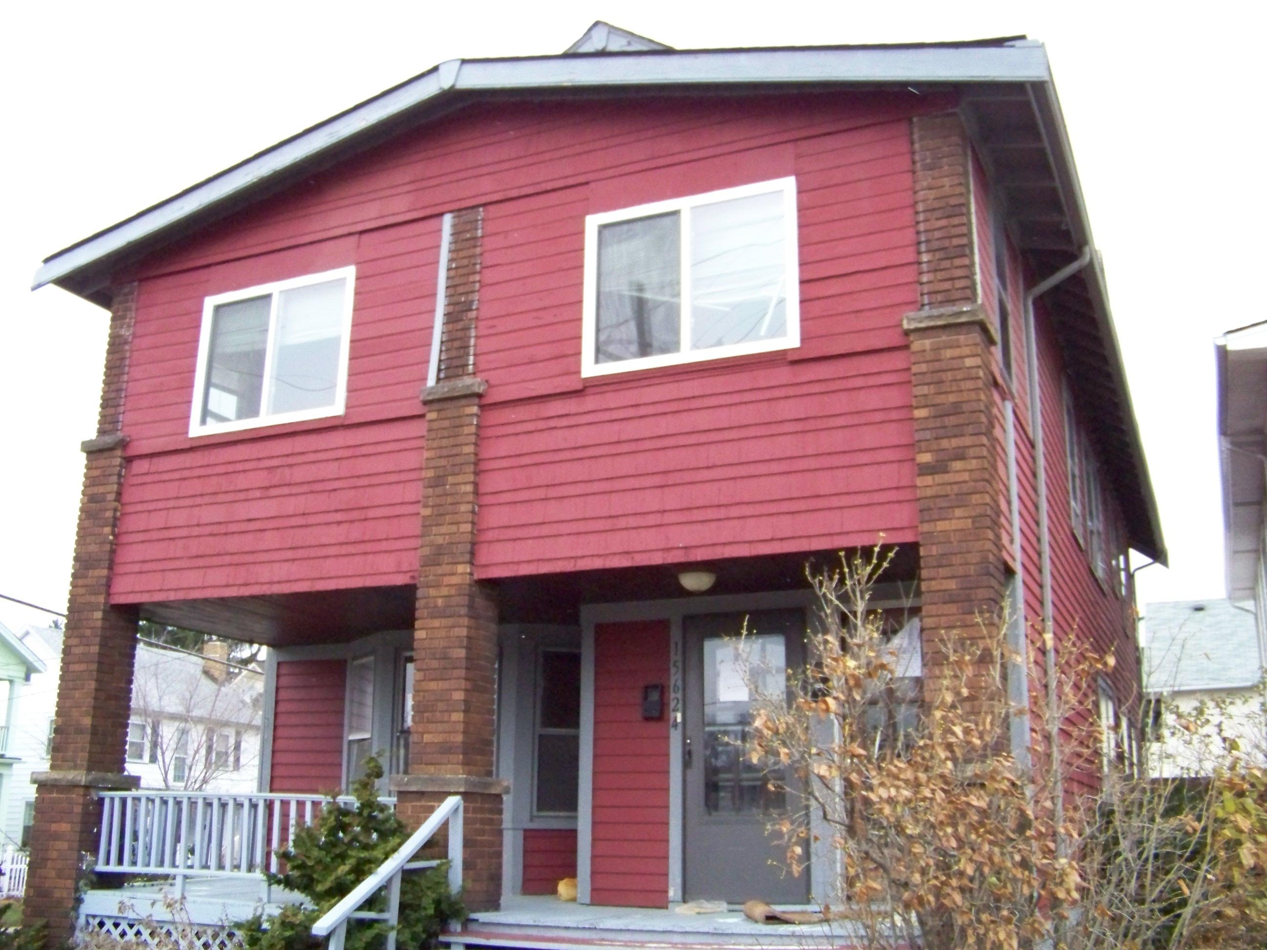 15622 Hilliard Road, LAKEWOOD, OH 44107 