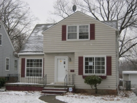 1994 East 221 St, EUCLID, OH 44117 