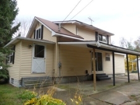 2344-2344 1/2 Savoy, Akron, OH 44305 