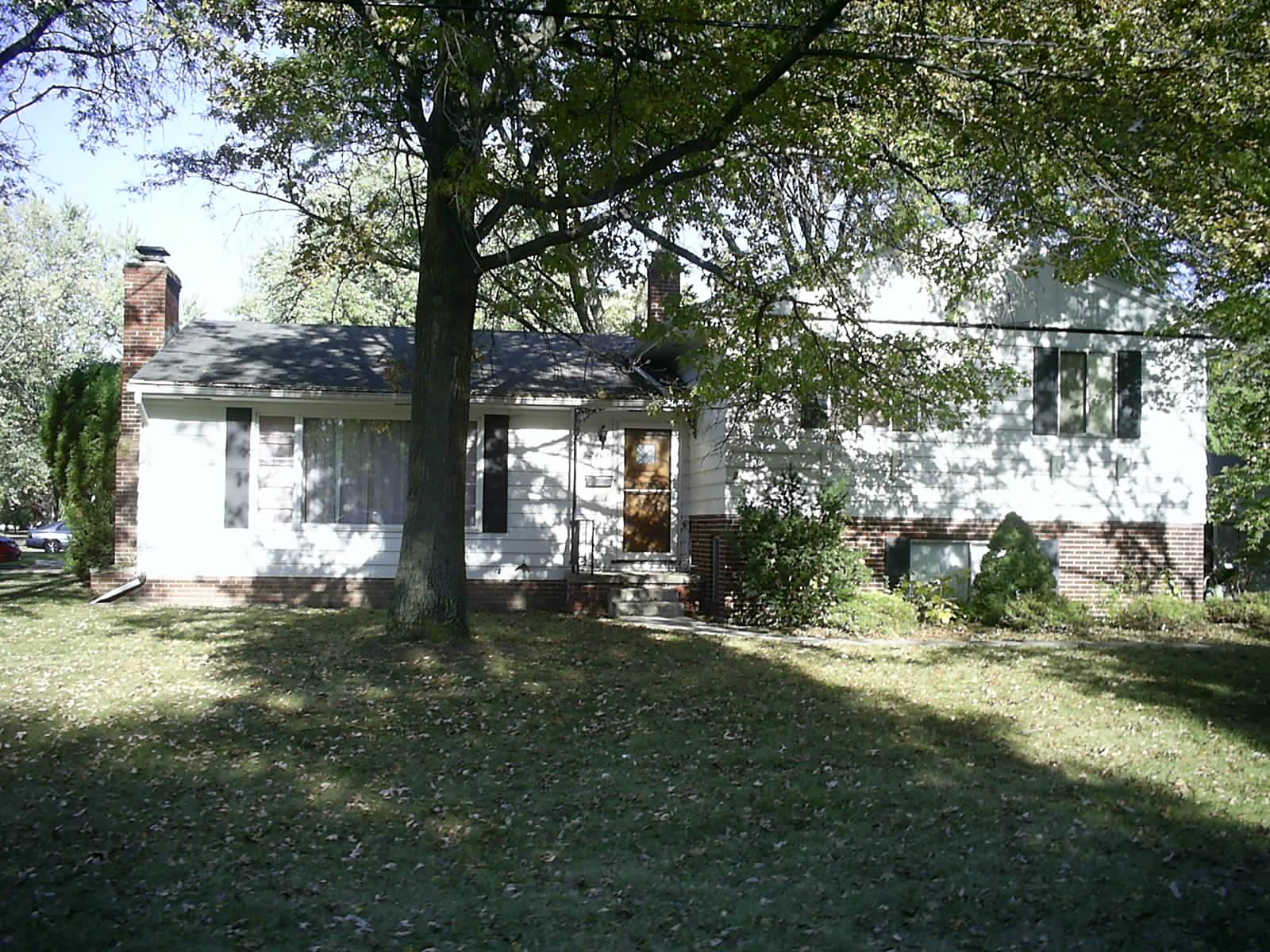 2405 Greenlawn, TOLEDO, OH 43614 