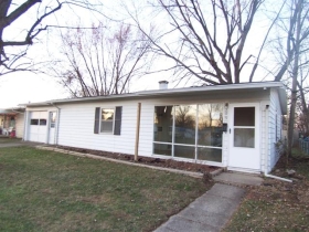 309 Fenwick Dr, New Carlisle, OH 45344