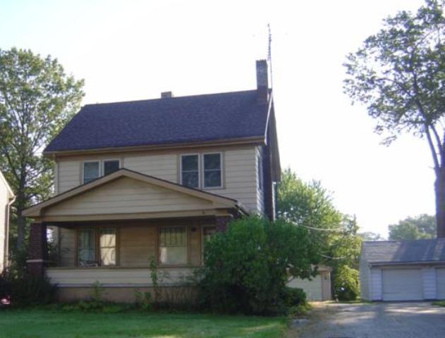 385 Oak Knoll Avenue SE, WARREN, OH 44483