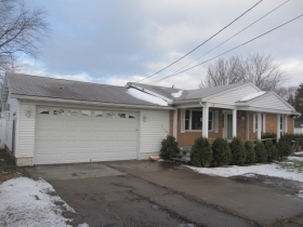 4180 MELTON AVENUE, AKRON, OH 44319 