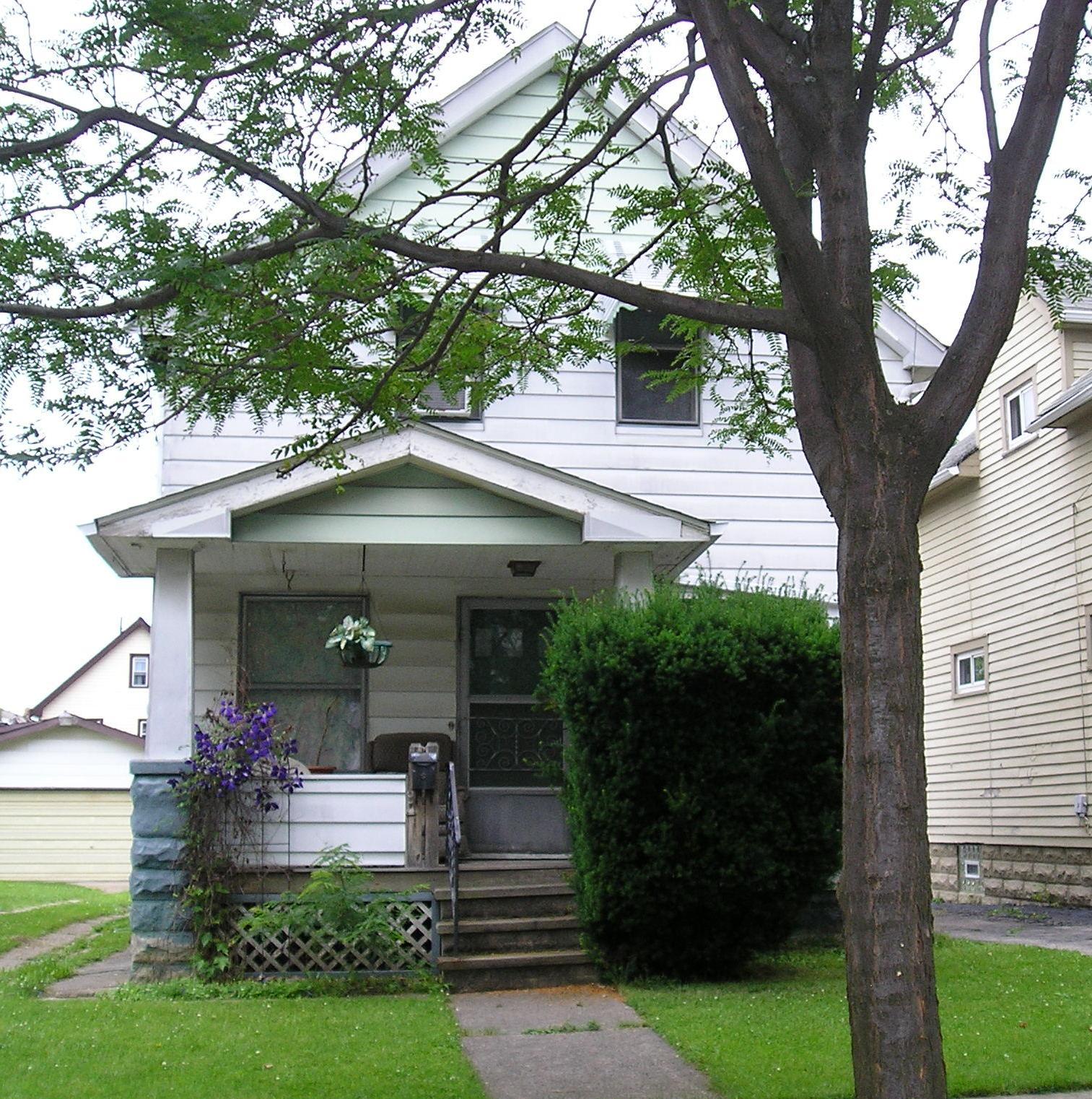 4426 Bucyrus Avenue, CLEVELAND, OH 44109 