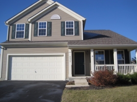 4831 Snowy Creek Dr, Grove City, OH 43123
