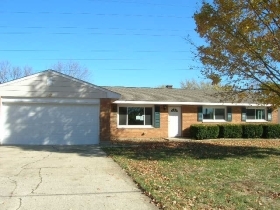 502 Aberdeen Dr. W., Trenton, OH 45067 