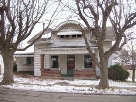 621 MCCREADY AVE, CADIZ, OH 43907 