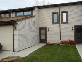 6321 Forest Park Dr, North Ridgeville, OH 44039
