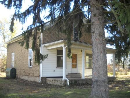 7933 Newport Road Southeast, UHRICHSVILLE, OH 44683 