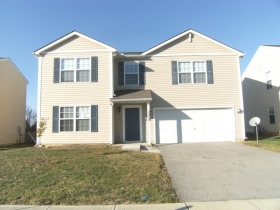 8008 Beardsley Avenue, Blacklick, OH 43004