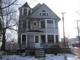 8011 ELSA CT, CLEVELAND, OH 44102 