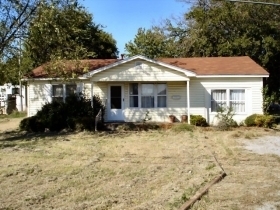 1322 W 18TH ST, SULPHUR, OK 73086 