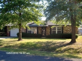 1503 S GRANT AVE, WAGONER, OK 74467 