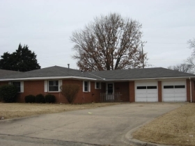 221 SE ROSELAWN AVE, BARTLESVILLE, OK 74006 