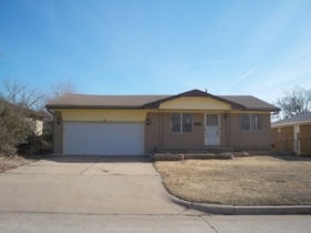 628 ROYAL AVE, MIDWEST CITY, OK 73130 