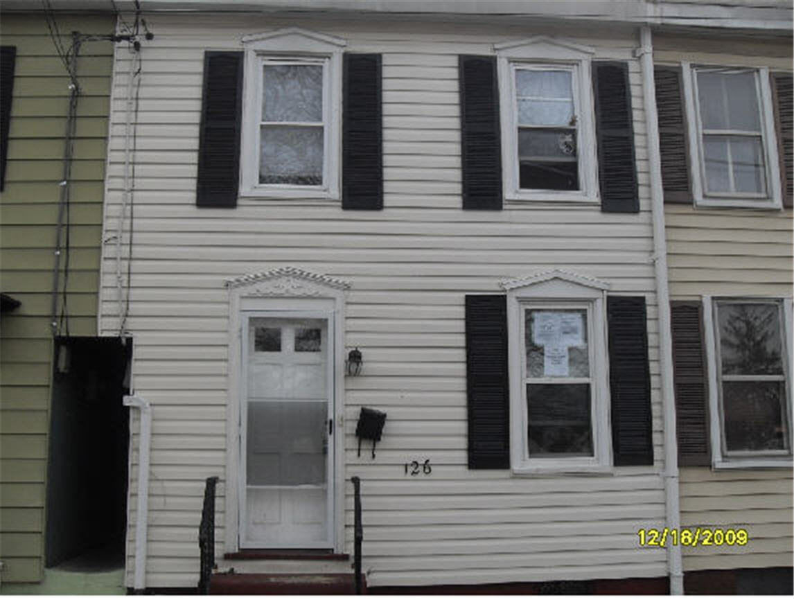 126 Penn St, Carlisle, PA 17013 