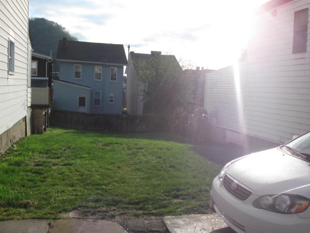 14 School Street, Etna, PA 15223 