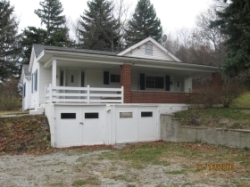 1986 Avella Rd, AVELLA, PA 15312 