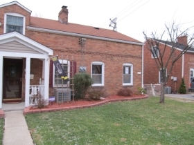 21 THOMAS ST, PITTSBURGH, PA 15205 