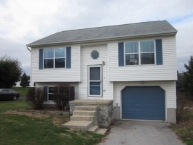 289 Edinburgh Rd, York, PA 17406 