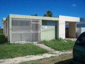 B-11 ESMERALDA ST, LOIZA, PR 00772 