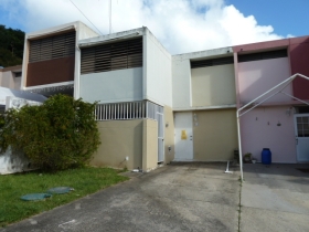 B-18 17 TH STREET SANTA MARIA, HUMACAO, PR 00791 