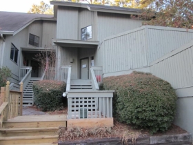 10 CASSIA COURT, COLUMBIA, SC 29209 