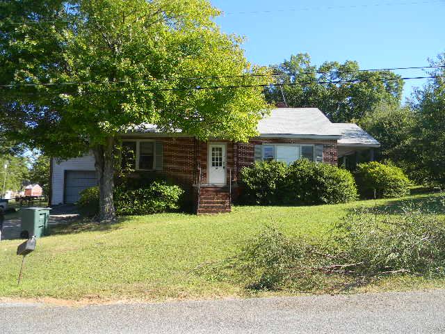 230 Virginia Avenue, GREENWOOD, SC 29646 