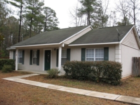 3 CENTER POINT DR, YEMASSEE, SC 29945 