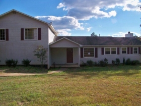 442 OLD CLEMSON HWY, SENECA, SC 29672 