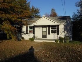 561 SUNNIFIELD DR, WILLISTON, SC 29853 