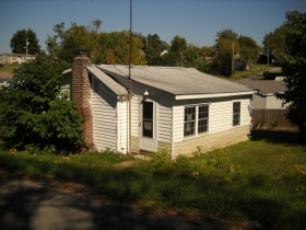 110 RIVERVIEW DR, CLINTON, TN 37716 