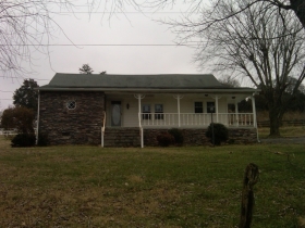 111 HILLS ST, WOODBURY, TN 37190 