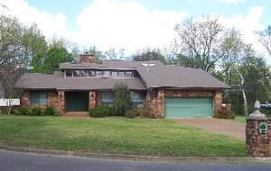 1304 TIMOTHY DRIVE, DYERSBURG, TN 38024 