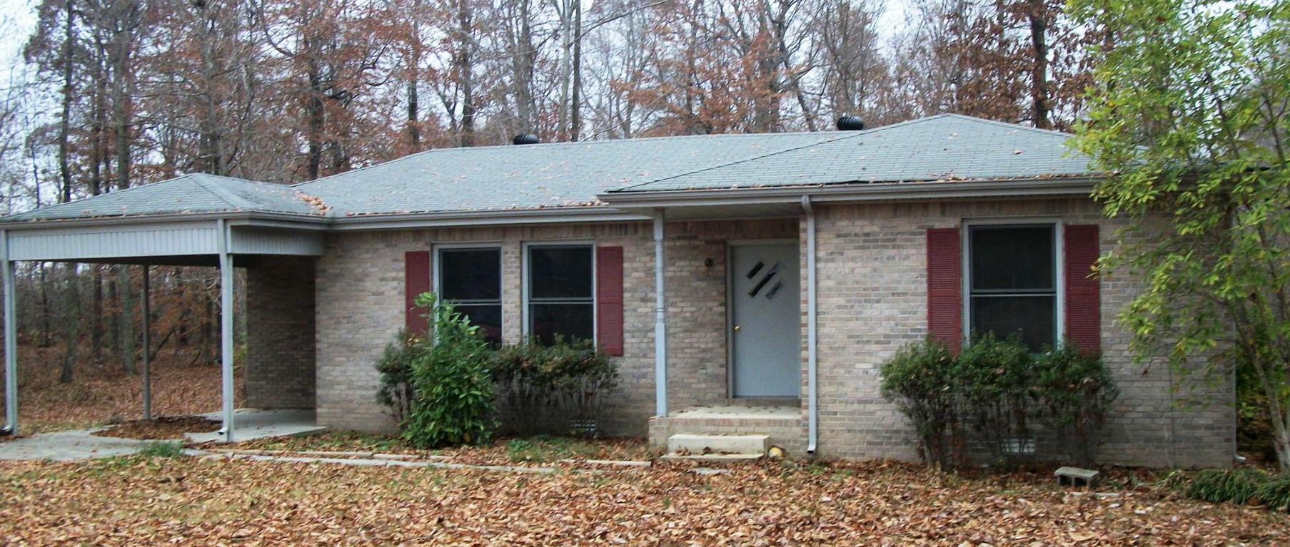 1424 Oaklawn Road, CHAPMANSBORO, TN 37035 