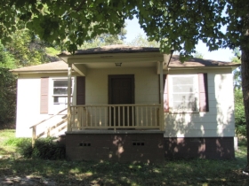 1909 LOIS ST SE, CLEVELAND, TN 37311 