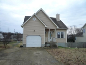 235 HERITAGE CIR E, LAVERGNE, TN 37086 