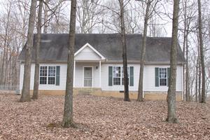 2435  PATTERSON RD, WOODLAWN, TN 37191 