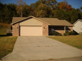3020 COUNTRY MEADOW, MARYVILLE, TN 37803 