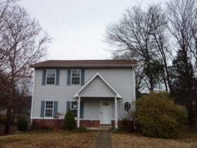 3268 E LAKE DR, NASHVILLE, TN 37214 