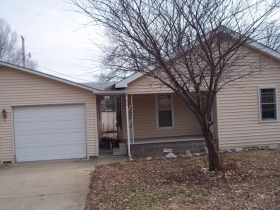 404 S FRAZIER STREE, TROY, TN 38260 